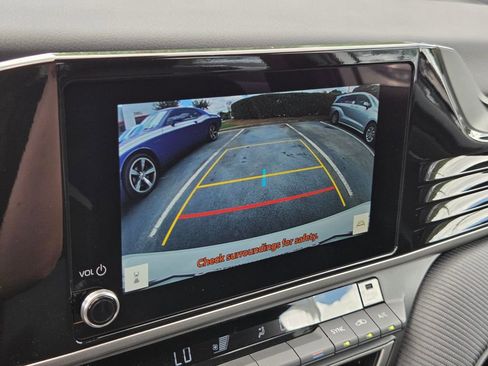 Certified 2025 Toyota Camry SE FWD image 18