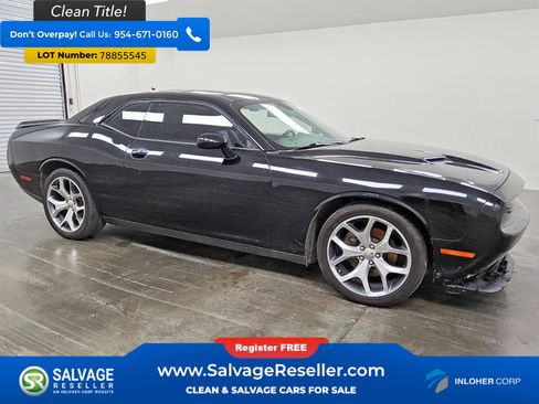 Used 2016 Dodge Challenger SXT Plus RWD image 5