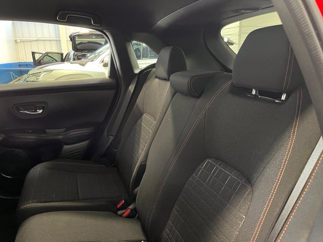 Used 2025 Honda HR-V Sport image 19