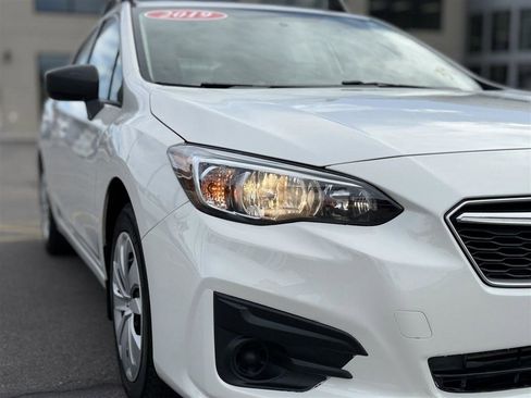 Used 2019 Subaru Impreza 2.0i image 9