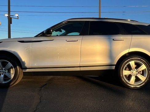 Used 2018 Land Rover Range Rover Velar S image 3