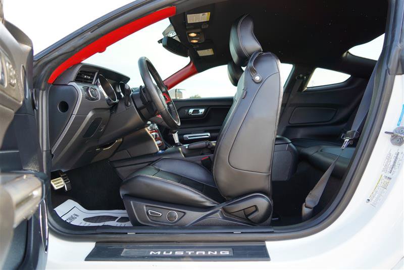 Used 2015 Ford Mustang Coupe RWD image 45