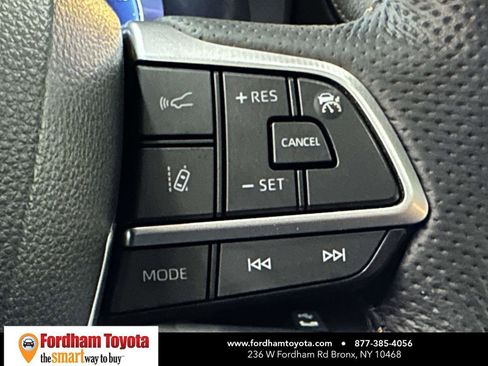 Used 2026 Toyota Sienna XLE Woodland Edition AWD/4WD image 34