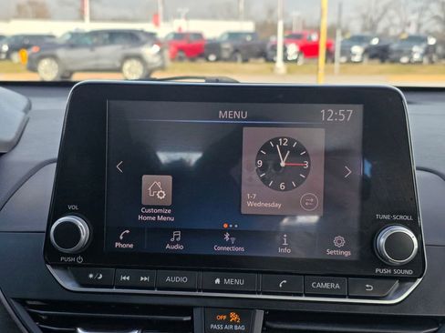 Used 2023 Nissan Altima 2.5 SV image 45