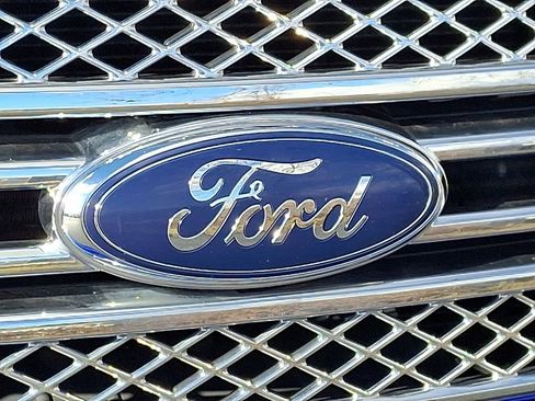 Used 2014 Ford F150 Limited image 21