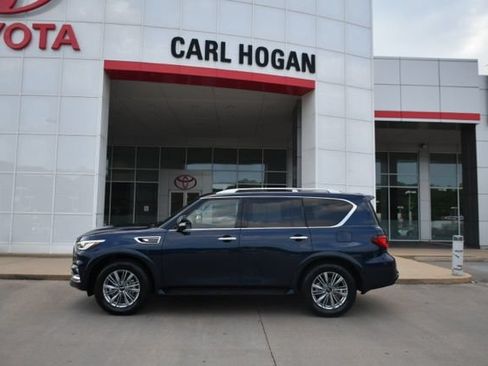 Used 2024 INFINITI QX80 Luxe AWD/4WD image 2