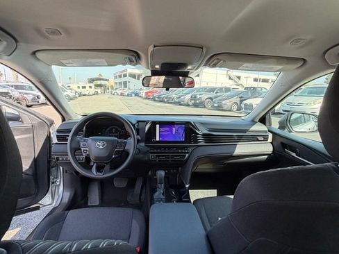 Used 2026 Toyota Camry LE FWD image 13