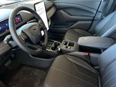 New 2026 Ford Mustang Mach-E Select w/ Interior Protection Package RWD image 9