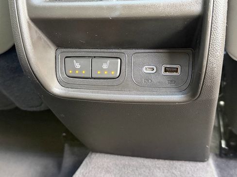 Used 2023 Cadillac XT4 Premium Luxury image 20