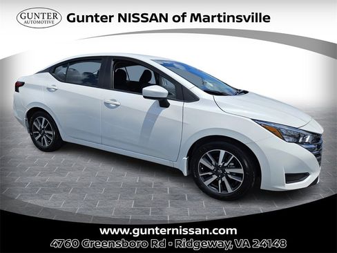 New 2025 Nissan Versa SV image 1