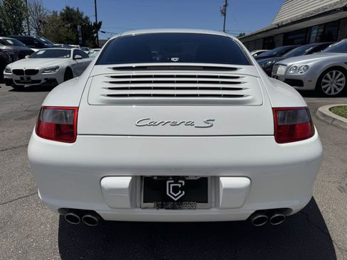 Used 2006 Porsche 911 Carrera S RWD image 6