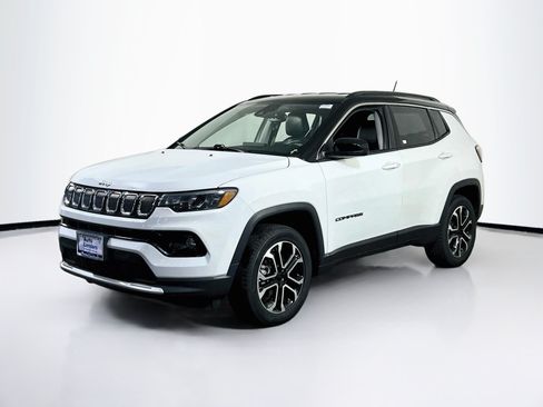 Used 2022 Jeep Compass Limited AWD/4WD image 1