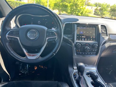 Used 2017 Jeep Grand Cherokee Trailhawk image 24