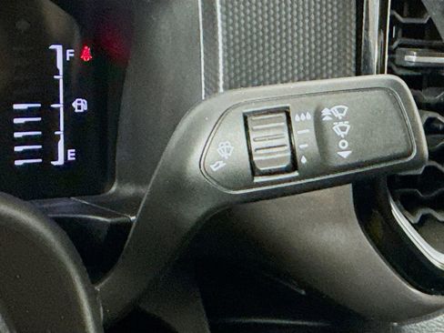 Used 2024 Ford Ranger XLT w/ Technology Package RWD image 13