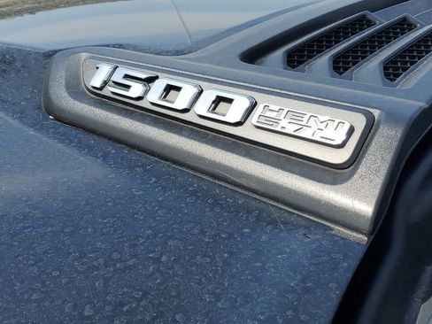 Used 2019 RAM 1500 Laramie w/ Sport Appearance Package AWD/4WD image 37