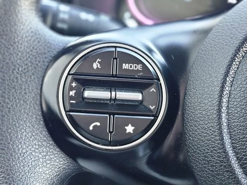 Used 2024 Kia Soul LX w/ Option Group 015 FWD image 17