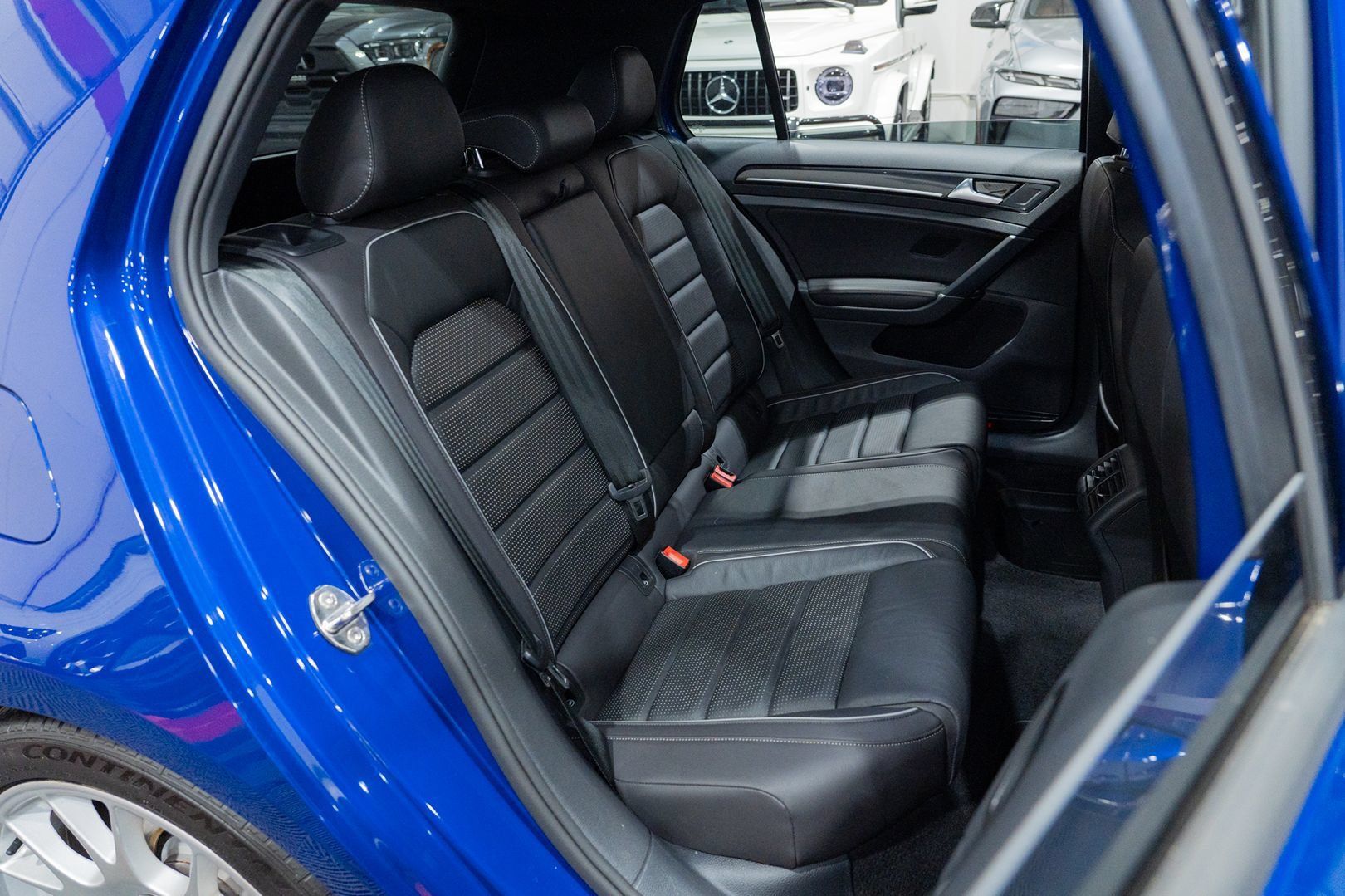 Used 2019 Volkswagen Golf 4-Door AWD/4WD image 25