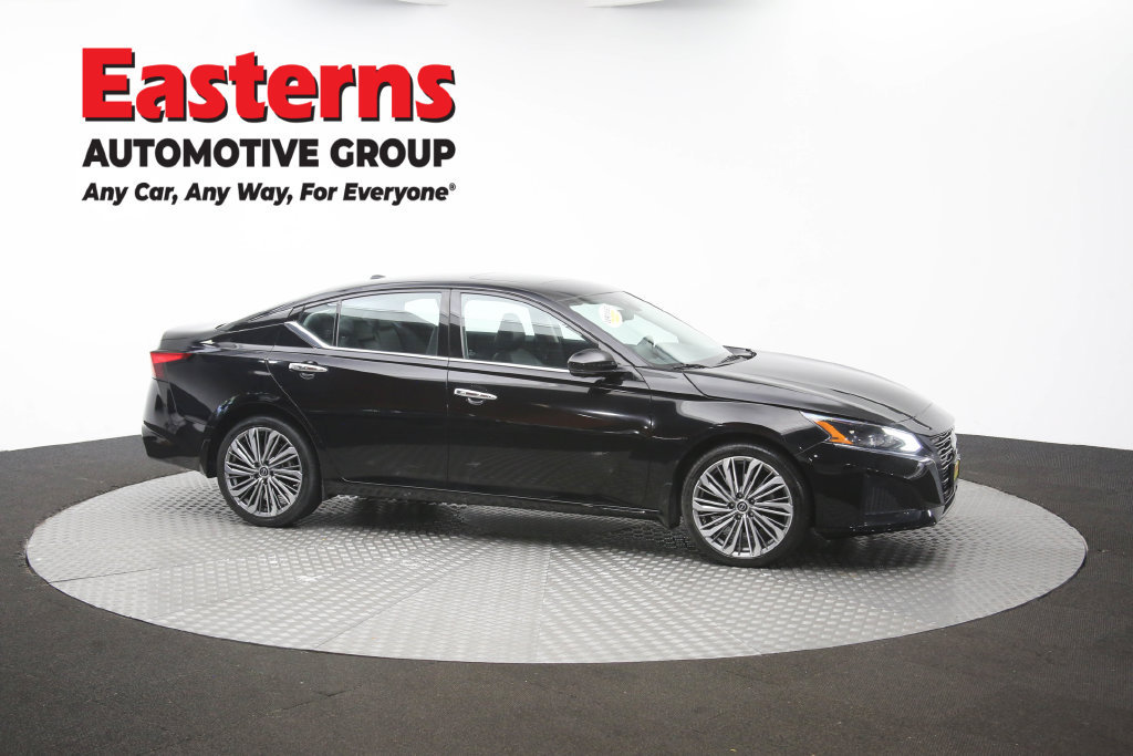 Used 2023 Nissan Altima 2.5 SL AWD/4WD image 49
