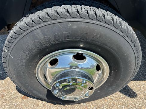 Used 2002 Dodge Ram 3500 Truck 2WD Regular Cab image 12