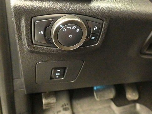 Certified 2018 Ford F150 Raptor w/ Equipment Group 802A Luxury image 14