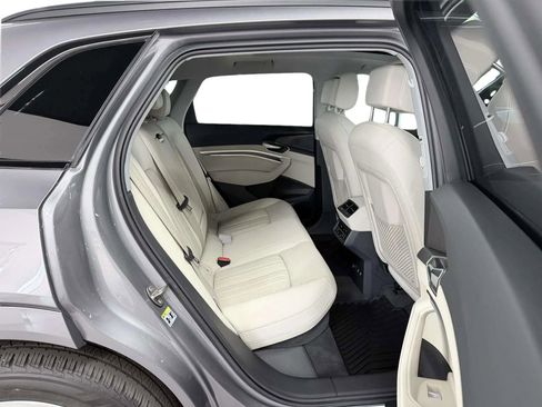 Used 2022 Audi e-tron Premium Plus image 14