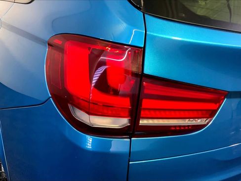 Used 2018 BMW X5 M image 30