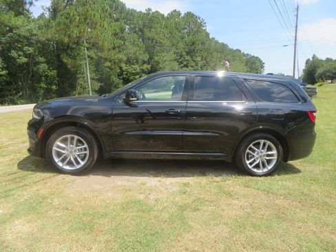 Used 2022 Dodge Durango GT RWD image 1