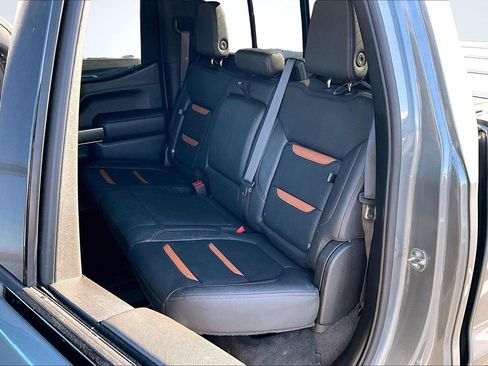 Used 2020 GMC Sierra 1500 AT4 w/ AT4 Premium Package image 28