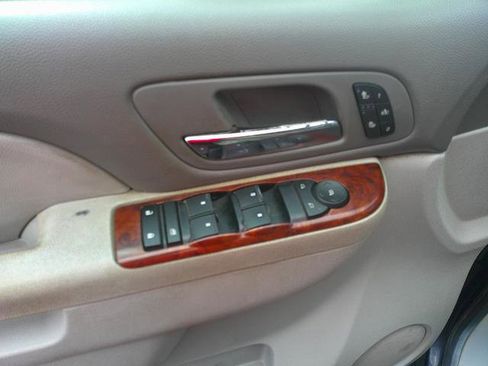 Used 2012 GMC Sierra 1500 SLT w/ Max Trailering Pack image 8