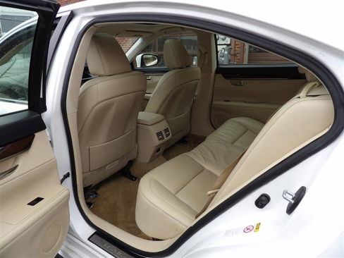 Used 2015 Lexus ES 350 image 12