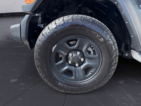 Used 2024 Jeep Wrangler Sport image 14