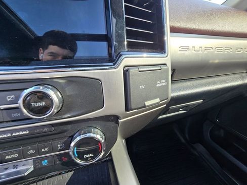 Used 2022 Ford F250 Platinum w/ Tremor Off-Road Package image 18