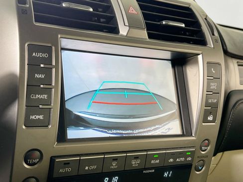 Used 2020 Lexus GX 460 Premium image 14