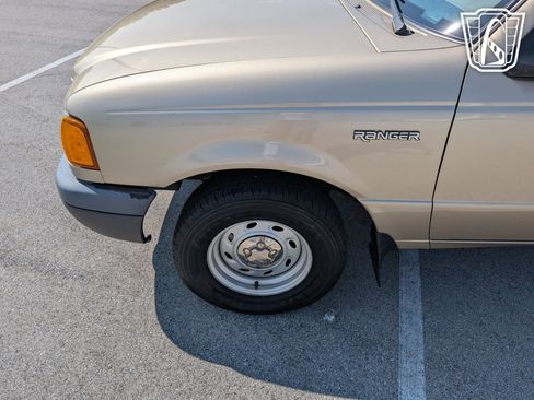 Used 2002 Ford Ranger 2WD Regular Cab image 34