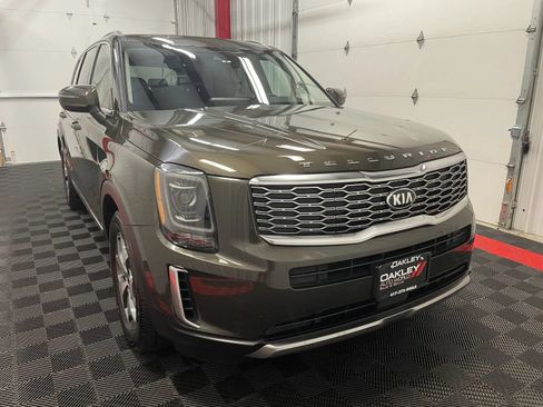 Used 2020 Kia Telluride EX w/ Towing Package AWD/4WD image 6