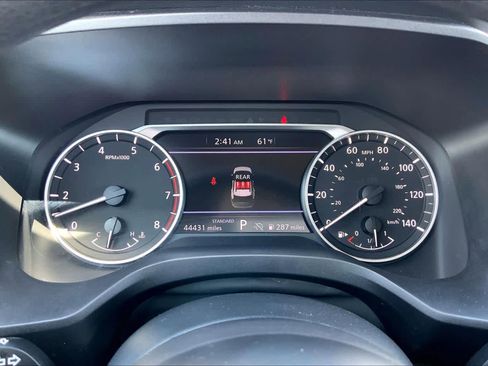 Used 2024 Nissan Rogue S image 26