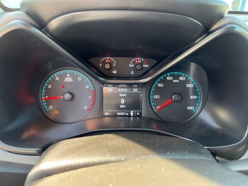 Used 2015 Chevrolet Colorado W/T AWD/4WD image 17