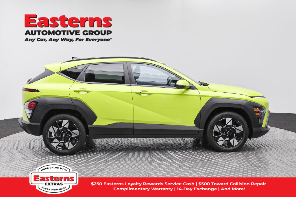 Used 2024 Hyundai Kona SEL FWD image 5
