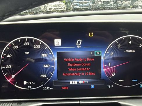 Used 2024 Mercedes-Benz C 300 Sedan image 25