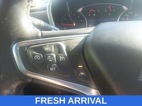 Used 2020 Chevrolet Equinox LT w/ Midnight Edition FWD image 23
