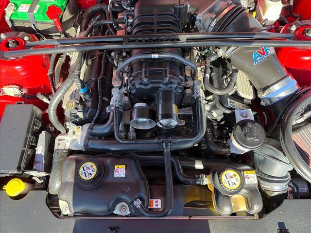 Used 2010 Ford Mustang Shelby GT500 RWD image 22