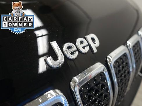 Used 2022 Jeep Cherokee Limited image 18