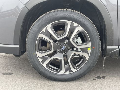 Used 2026 Subaru Ascent Premium AWD/4WD image 10