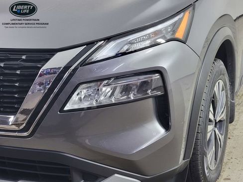 Used 2023 Nissan Rogue SV AWD/4WD image 9