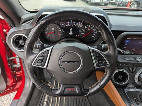 Used 2021 Chevrolet Camaro SS RWD image 15