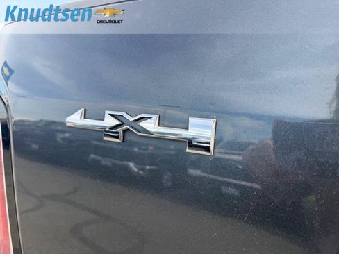 Used 2015 GMC Canyon SLE w/ SLE Convenience Package AWD/4WD image 13