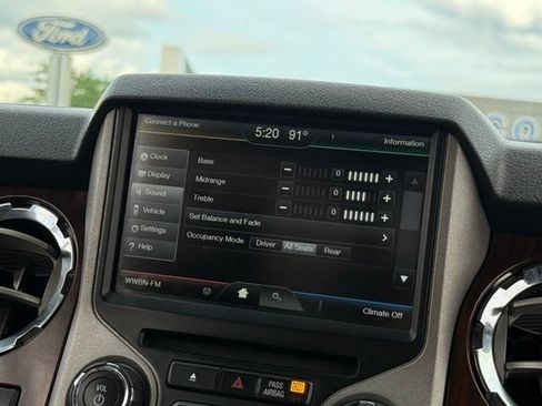 Used 2015 Ford F250 Lariat w/ Chrome Package AWD/4WD image 24