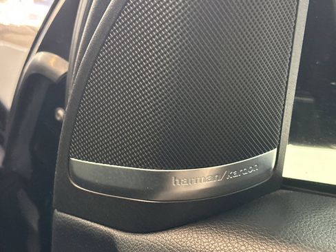 Used 2018 Mercedes-Benz GLE 43 AMG 4MATIC Coupe w/ Premium 3 Package image 22