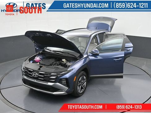 Used 2025 Hyundai Tucson SEL AWD/4WD image 46