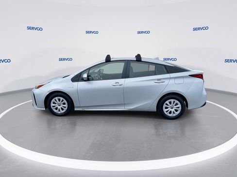 Used 2022 Toyota Prius L Eco FWD image 5